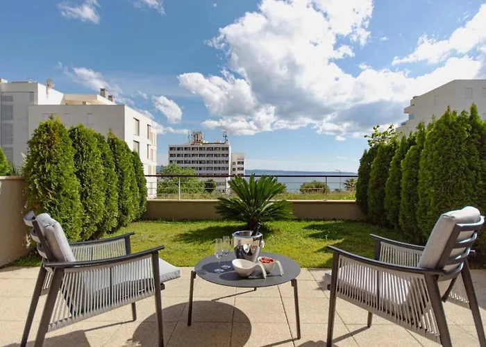 Sea View Garden Апартаменты
